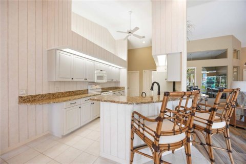 Villa ou maison à vendre à Rotonda, Floride: 3 chambres, 170.38 m2 № 2143024 - photo 17