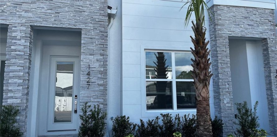 Touwnhouse à Clermont, Floride 3 chambres, 172.15 m2 № 2099839