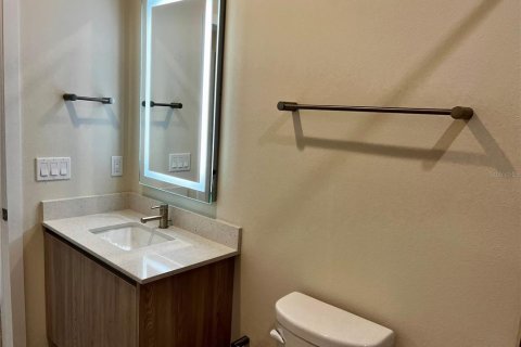 Touwnhouse à louer à Clermont, Floride: 3 chambres, 172.15 m2 № 2099839 - photo 12