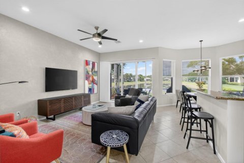House in Lake Worth, Florida 3 bedrooms, 195 sq.m. № 2086840