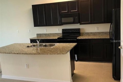Adosado en alquiler en Riverview, Florida, 3 dormitorios, 155.43 m2 № 1869684 - foto 2