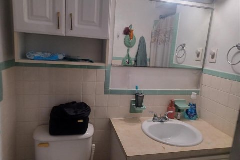 Casa en venta en Port Richey, Florida, 2 dormitorios, 111.85 m2 № 1835033 - foto 8