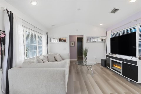 Immobilier commercial à vendre à Orlando, Floride: 209.12 m2 № 1914675 - photo 23