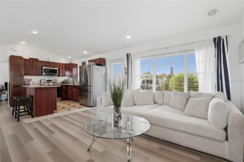Immobilier commercial à vendre à Orlando, Floride: 209.12 m2 № 1914675 - photo 25