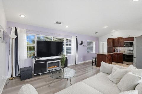 Immobilier commercial à vendre à Orlando, Floride: 209.12 m2 № 1914675 - photo 24