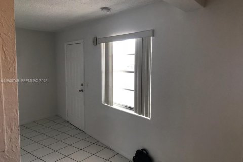 Copropriété à louer à Miami, Floride: 1 chambre, 59.46 m2 № 1997779 - photo 7