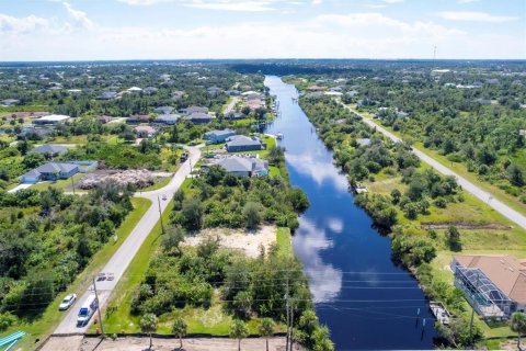 Terreno en venta en Port Charlotte, Florida № 1402128 - foto 6