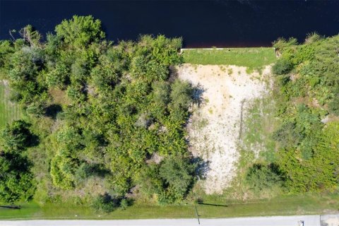 Terreno en venta en Port Charlotte, Florida № 1402128 - foto 8