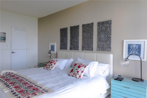 Condominio en venta en Bal Harbour, Florida, 2 dormitorios, 98.1 m2 № 1823780 - foto 24