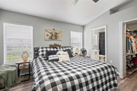 Townhouse in Brandon, Florida 2 bedrooms, 114.36 sq.m. № 1869305 - photo 25
