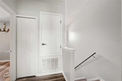 Townhouse in Brandon, Florida 2 bedrooms, 114.36 sq.m. № 1869305 - photo 20