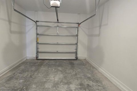 Townhouse in Ocala, Florida 3 bedrooms, 158.58 sq.m. № 2227073 - photo 8