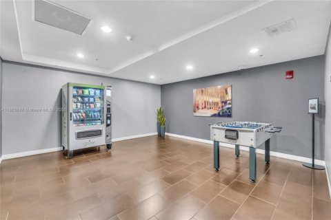 Купить кондоминиум в Майами, Флорида 2 спальни, 94.76м2, № 1929993 - фото 25