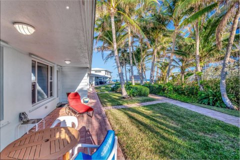 Condo in Highland Beach, Florida, 1 bedroom № 2183279 - photo 30