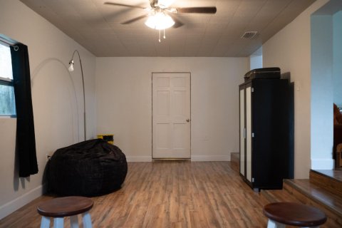 House in Gainesville, Florida 3 bedrooms, 123 sq.m. № 2083598 - photo 10