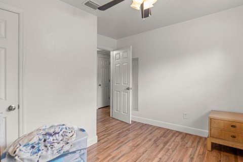 House in Gainesville, Florida 3 bedrooms, 123 sq.m. № 2083598 - photo 21