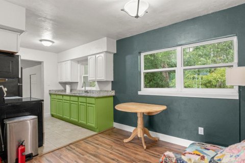 House in Gainesville, Florida 3 bedrooms, 123 sq.m. № 2083598 - photo 17