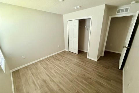 Villa ou maison à louer à Jacksonville, Floride: 4 chambres, 140.75 m2 № 2379338 - photo 5