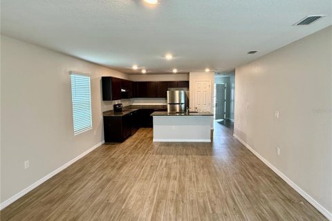 Villa ou maison à louer à Jacksonville, Floride: 4 chambres, 140.75 m2 № 2379338 - photo 3