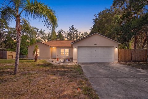 Villa ou maison à Spring Hill, Floride 3 chambres, 136.75 m2 № 2094517