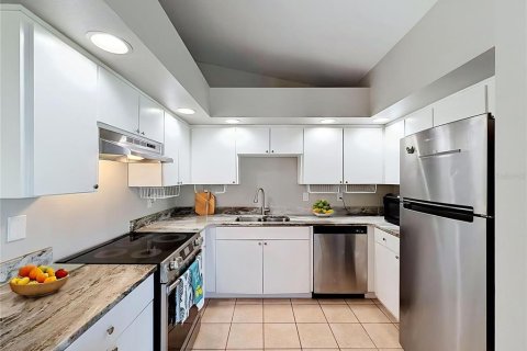 Купить виллу или дом в Спринг-Хилл, Флорида 5 комнат, 136.75м2, № 2094517 - фото 4