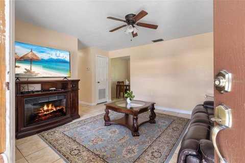 Casa en venta en Arcadia, Florida, 3 dormitorios, 91.42 m2 № 1819418 - foto 2