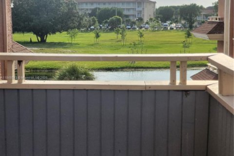 Copropriété à louer à Hialeah, Floride: 1 chambre, 75.25 m2 № 1849053 - photo 6