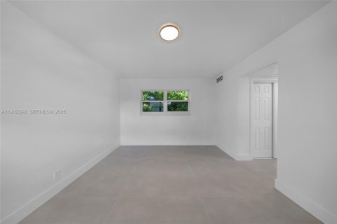 Appartement à louer à Fort Lauderdale, Floride: 1 chambre, 431.9 m2 № 1990686 - photo 6