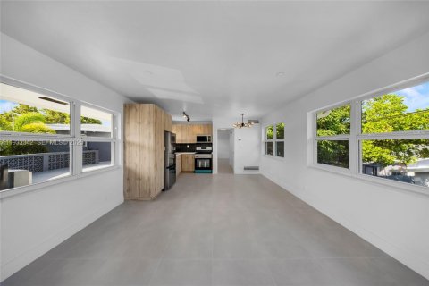 Appartement à louer à Fort Lauderdale, Floride: 1 chambre, 431.9 m2 № 1990686 - photo 13