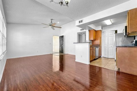 Appartement à louer à Orlando, Floride: 2 chambres, 77.67 m2 № 1742819 - photo 6