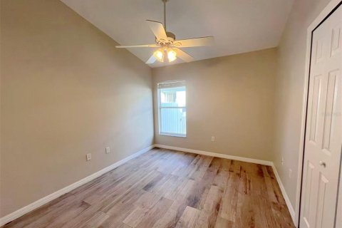 Casa en venta en Orlando, Florida, 3 dormitorios, 160.72 m2 № 1917696 - foto 16