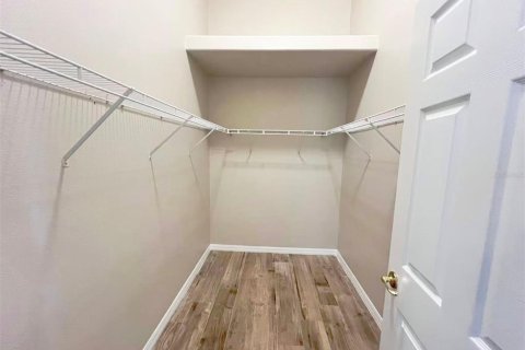 Casa en venta en Orlando, Florida, 3 dormitorios, 160.72 m2 № 1917696 - foto 11