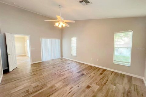 Casa en venta en Orlando, Florida, 3 dormitorios, 160.72 m2 № 1917696 - foto 9