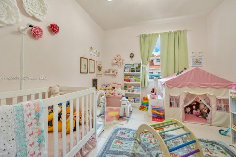 Touwnhouse à louer à Pembroke Pines, Floride: 3 chambres, 163.88 m2 № 1982884 - photo 20