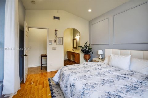 Touwnhouse à louer à Pembroke Pines, Floride: 3 chambres, 163.88 m2 № 1982884 - photo 12