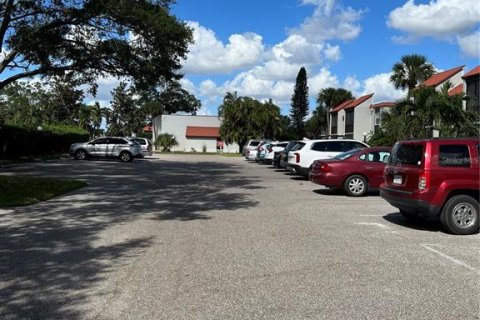 Condo in Sarasota, Florida, 1 bedroom  № 1508962 - photo 4