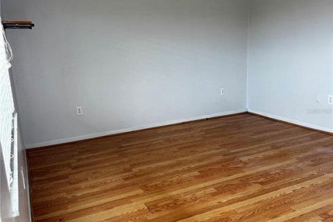 Condo in Lakeland, Florida, 2 bedrooms № 2103684 - photo 8