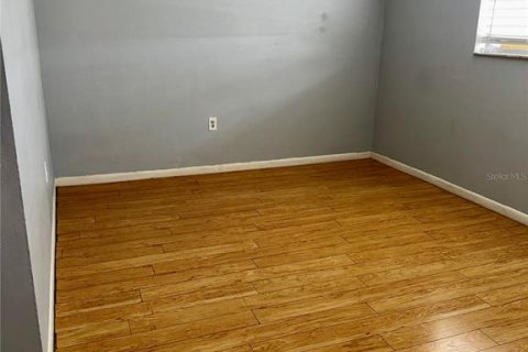 Condo in Lakeland, Florida, 2 bedrooms № 2103684 - photo 17