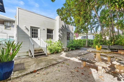 Apartamento en alquiler en Miami, Florida, 2 dormitorios, 65.03 m2 № 2032922 - foto 24