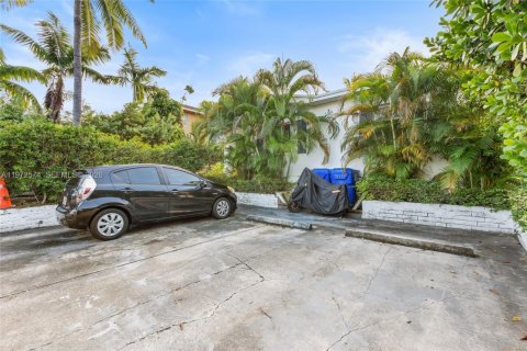 Apartamento en alquiler en Miami, Florida, 2 dormitorios, 65.03 m2 № 2032922 - foto 21