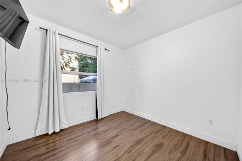 Apartamento en alquiler en Miami, Florida, 2 dormitorios, 65.03 m2 № 2032922 - foto 14