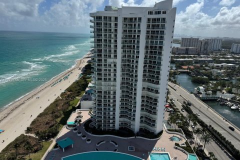 Купить кондоминиум в Санни-Айлс-Бич, Флорида 1 спальня, 92.9м2, № 2043864 - фото 21