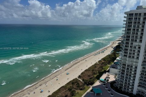 Кондоминиум с 1 спальней в Санни-Айлс-Бич, Флорида № 2043864