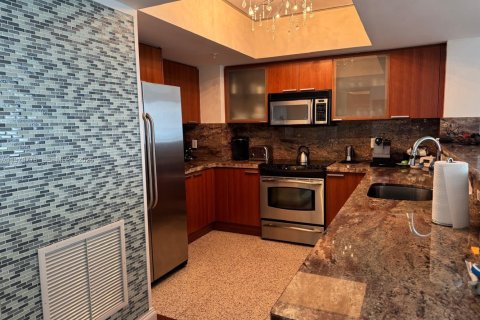 Купить кондоминиум в Санни-Айлс-Бич, Флорида 1 спальня, 92.9м2, № 2043864 - фото 4