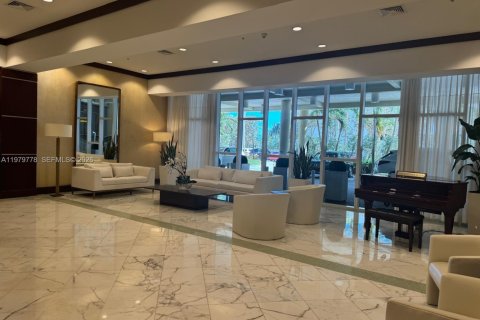 Купить кондоминиум в Санни-Айлс-Бич, Флорида 1 спальня, 92.9м2, № 2043864 - фото 23