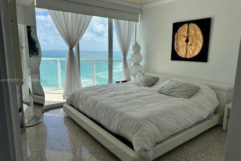 Купить кондоминиум в Санни-Айлс-Бич, Флорида 1 спальня, 92.9м2, № 2043864 - фото 10
