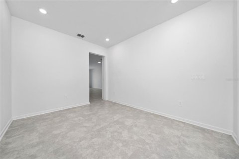 Townhouse in Kissimmee, Florida 3 bedrooms, 155.33 sq.m. № 1737424 - photo 23