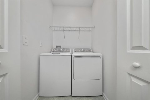 Townhouse in Kissimmee, Florida 3 bedrooms, 155.33 sq.m. № 1737424 - photo 24