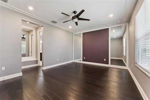 House in BELLALAGO in Kissimmee, Florida 5 bedrooms, 275.92 sq.m. № 2273024 - photo 19
