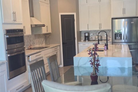 Снять в аренду виллу или дом в Парриш, Флорида 1 комната, 255.3м2, № 2115964 - фото 6